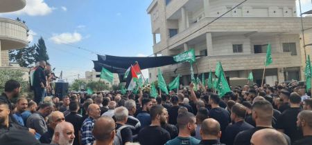 صور وفيديو من عزاء المرحوم ديار عمري في بلدة صندلة
